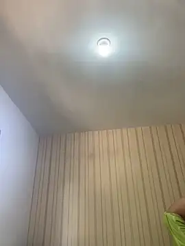 Snapshot of alexxng chatting on December 31, 2024, 6:02 pm alexxng online show from December 31, 2024, 6:02 pm