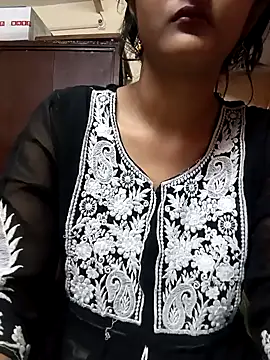 Snapshot of BabySlimmy10 chatting on March 21, 2025, 11:01 pm BabySlimmy10 online show from March 21, 2025, 11:01 pm