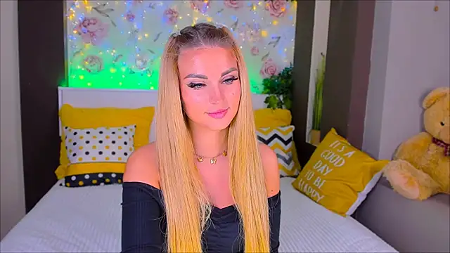  UrLexxly online show from February 10, 2025, 12:08 am