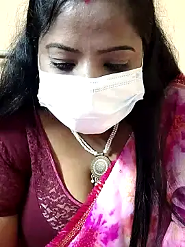 sheela28 online show from December 24, 2024, 3:47 pm