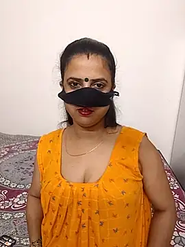 Cute-manisha online show from April 3, 2026, 2:31 am