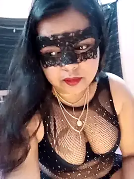 hottbabycam online show from June 21, 2026, 3:25 pm