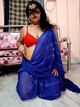 hottbabycam online show from June 24, 2026, 3:44 pm