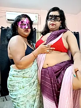 hottbabycam online show from July 4, 2026, 2:56 pm