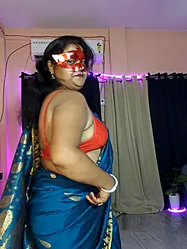 hottbabycam online show from July 30, 2026, 3:22 pm