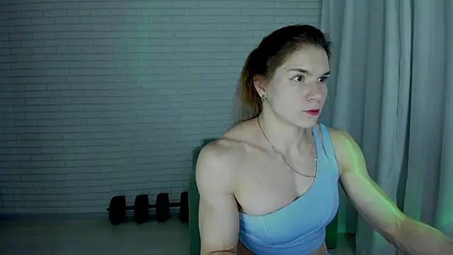 Lisa Ray online show from October 8, 2025, 11:13 pm