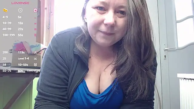 KasiaPrivat online show from January 4, 2025, 9:43 am