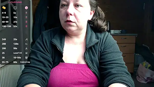 KasiaPrivat online show from February 22, 2025, 6:30 pm