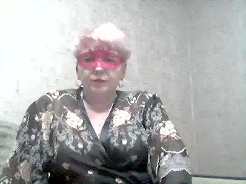 Lisa Suzie online show from December 29, 2024, 6:49 pm