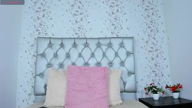 candymery online show from February 12, 2025, 7:13 pm