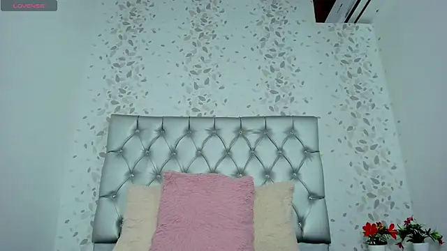 candymery online show from March 12, 2025, 7:06 pm