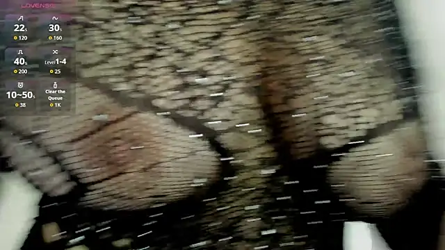 Adelesmithh online show from October 15, 2025, 11:43 am