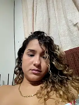 BrendaGirs online show from December 18, 2025, 2:17 am