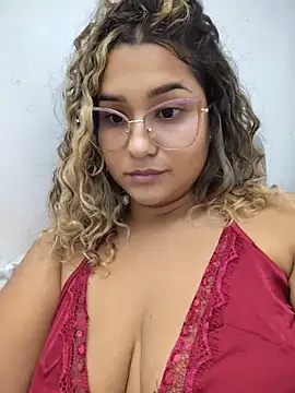 BrendaGirs online show from June 3, 2026, 1:52 am
