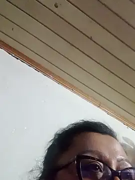 Darly Gomez online show from January 9, 2025, 10:52 pm