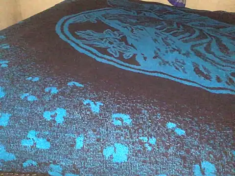 Snapshot of manuamador chatting on March 15, 2025, 4:24 am manuamador online show from March 15, 2025, 4:24 am