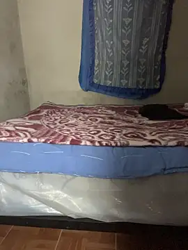 Snapshot of manuamador chatting on March 3, 2026, 4:18 am manuamador online show from March 3, 2026, 4:18 am