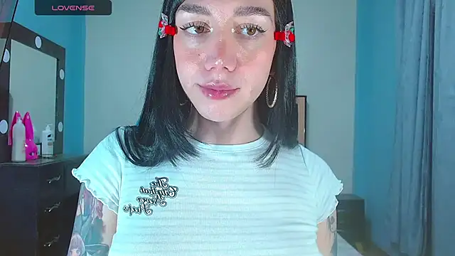 Snapshot of karla_zambrano chatting on April 22, 2026, 11:39 pm karla zambrano online show from April 22, 2026, 11:39 pm
