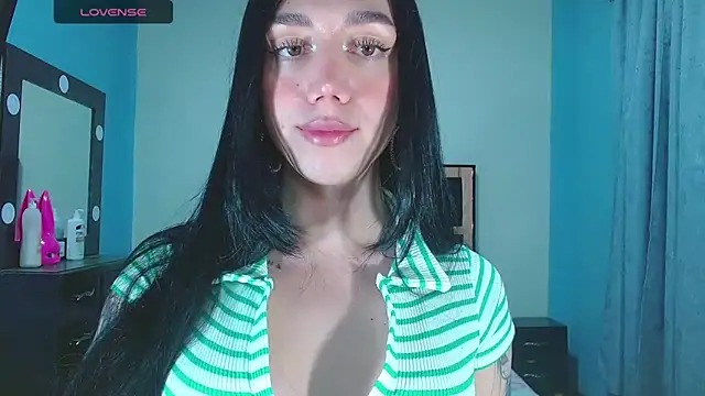 Snapshot of karla_zambrano chatting on May 3, 2026, 7:20 pm karla zambrano online show from May 3, 2026, 7:20 pm