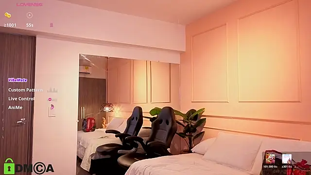 SHARONN     online show from April 8, 2026, 4:12 am