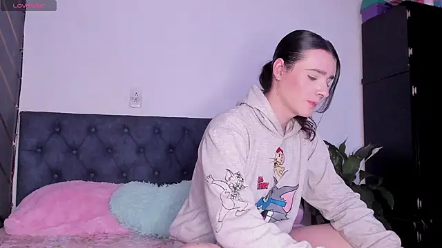 Snapshot of elafranco_ chatting on January 31, 2025, 1:45 pm elafranco online show from January 31, 2025, 1:45 pm