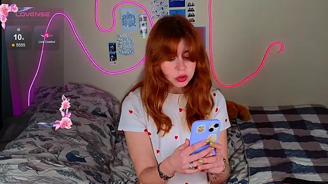 Penny Staaar online show from February 2, 2025, 8:19 pm