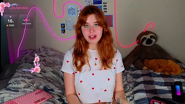 Penny Staaar online show from February 2, 2025, 11:21 pm