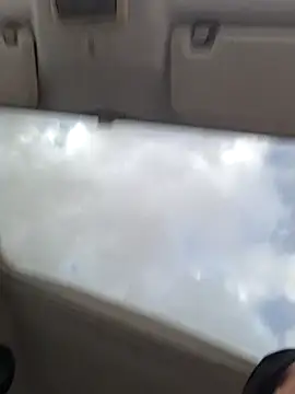 salvat22 online show from March 13, 2025, 3:17 pm