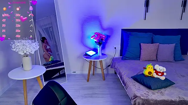 Jessica Joy online show from February 13, 2025, 11:04 pm