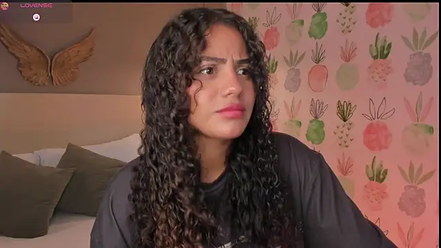 yaya23x online show from March 25, 2026, 1:50 pm