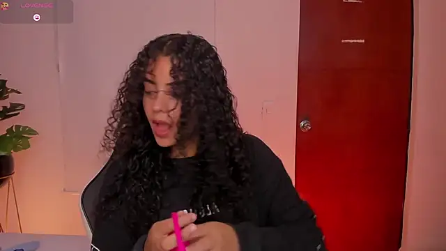 yaya23x online show from March 27, 2026, 2:17 pm