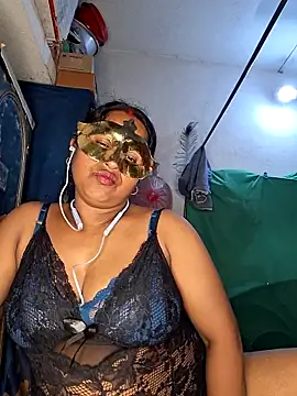 Real Desi Couple online show from May 8, 2026, 5:18 pm