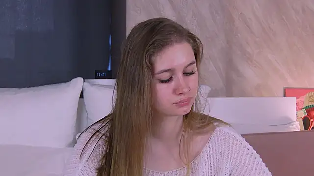 Snapshot of EllieHayes chatting on September 8, 2025, 2:16 pm EllieHayes online show from September 8, 2025, 2:16 pm