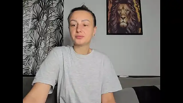 AudreyJoy online show from April 28, 2026, 5:01 am