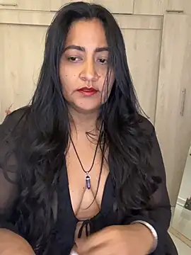 Adele Sweett online show from July 28, 2026, 3:21 pm