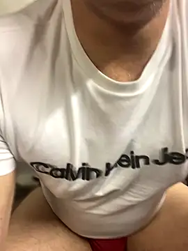 Snapshot of FrankJake99 chatting on October 10, 2025, 10:31 pm FrankJake99 online show from October 10, 2025, 10:31 pm