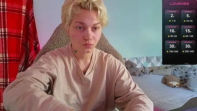 Snapshot of esajukyy chatting on January 19, 2025, 5:58 am esajukyy online show from January 19, 2025, 5:58 am