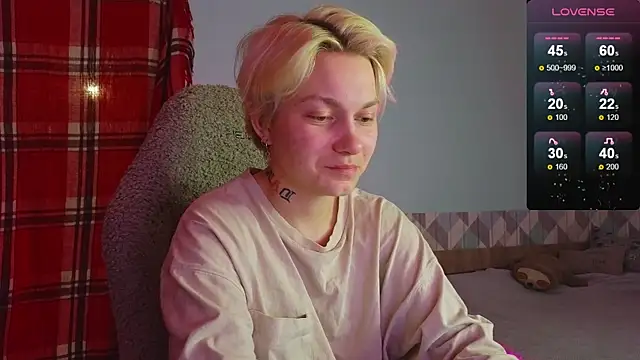 Snapshot of esajukyy chatting on January 24, 2025, 3:13 pm esajukyy online show from January 24, 2025, 3:13 pm