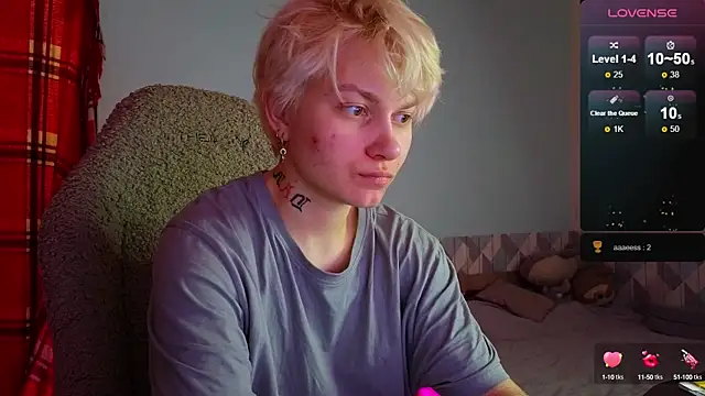 Snapshot of esajukyy chatting on February 20, 2025, 1:30 pm esajukyy online show from February 20, 2025, 1:30 pm