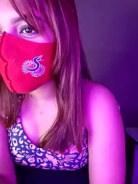 Olivia3 online show from February 8, 2025, 3:42 pm