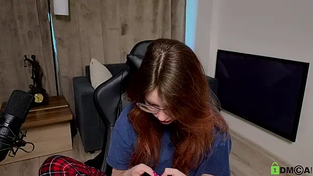 Snapshot of Sonya_Glen chatting on February 23, 2025, 9:55 am Sonya Glen online show from February 23, 2025, 9:55 am