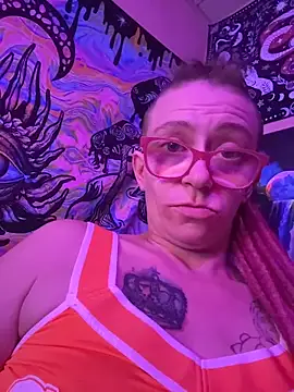 Stonermama666420 online show from February 14, 2026, 4:31 am