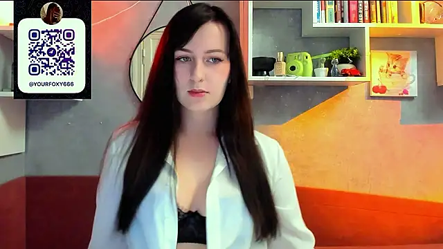 liya gorgeous online show from March 4, 2026, 3:40 pm