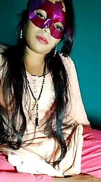 Snapshot of ascuple chatting on January 5, 2025, 6:24 pm ascuple online show from January 5, 2025, 6:24 pm