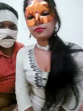 Snapshot of ascuple chatting on February 2, 2025, 6:42 pm ascuple online show from February 2, 2025, 6:42 pm