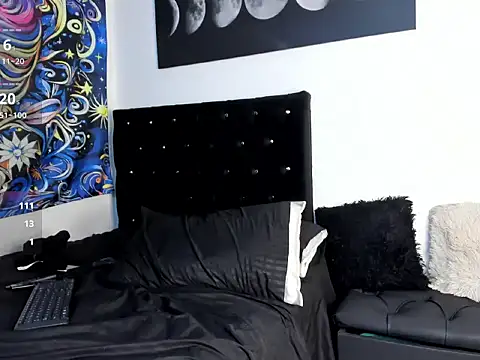 kassandra11  online show from December 11, 2024, 9:45 pm