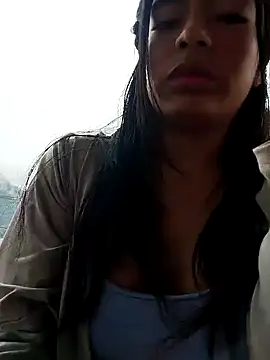 Danna-linyi online show from February 8, 2025, 3:53 pm