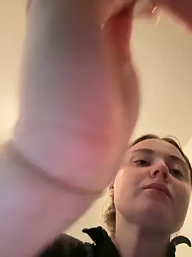 CherryEmmy online show from September 14, 2025, 5:23 pm