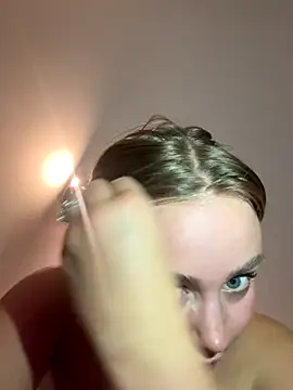 CherryEmmy online show from October 4, 2025, 5:11 pm