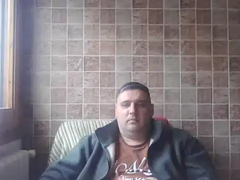  revianzip1 online show from January 8, 2025, 12:47 pm